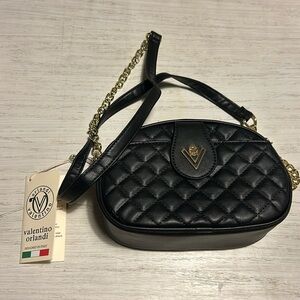 Super cute black quited bag